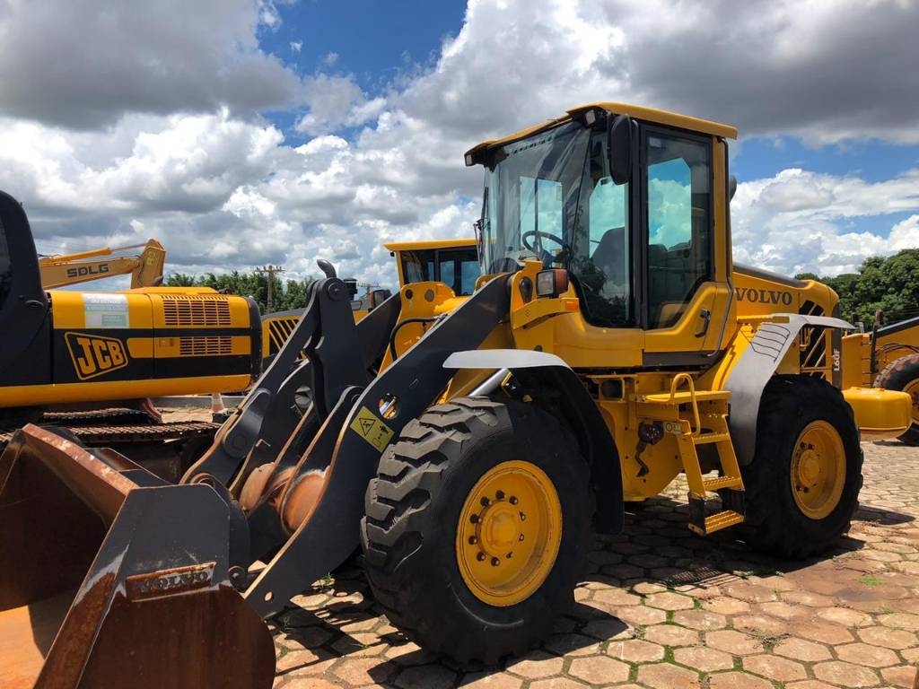 Volvo l60 f