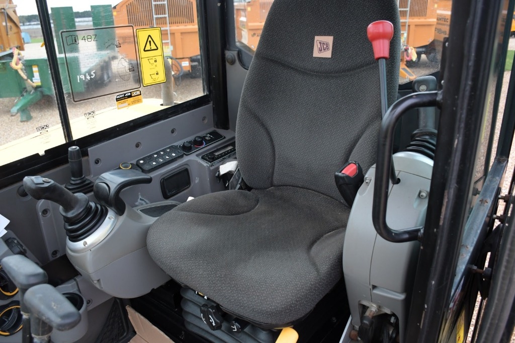 JCB 48 Z-1 - thumbnail 12