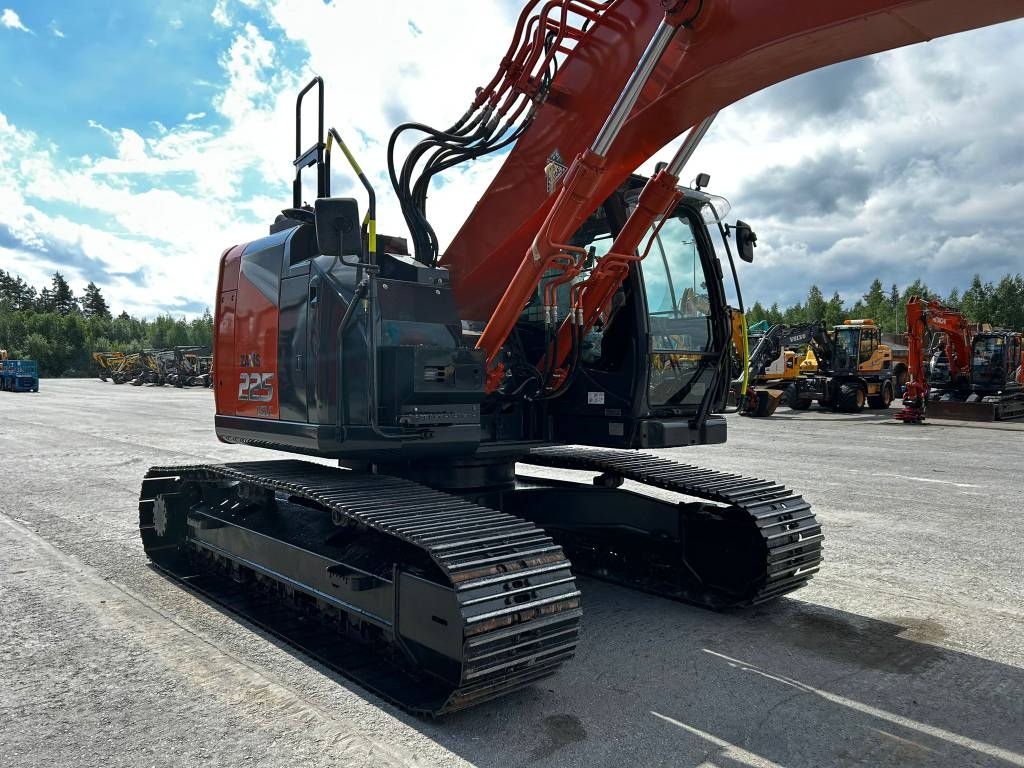 hitachi-zx-225-uslc-7-stagev-v,a011bcef