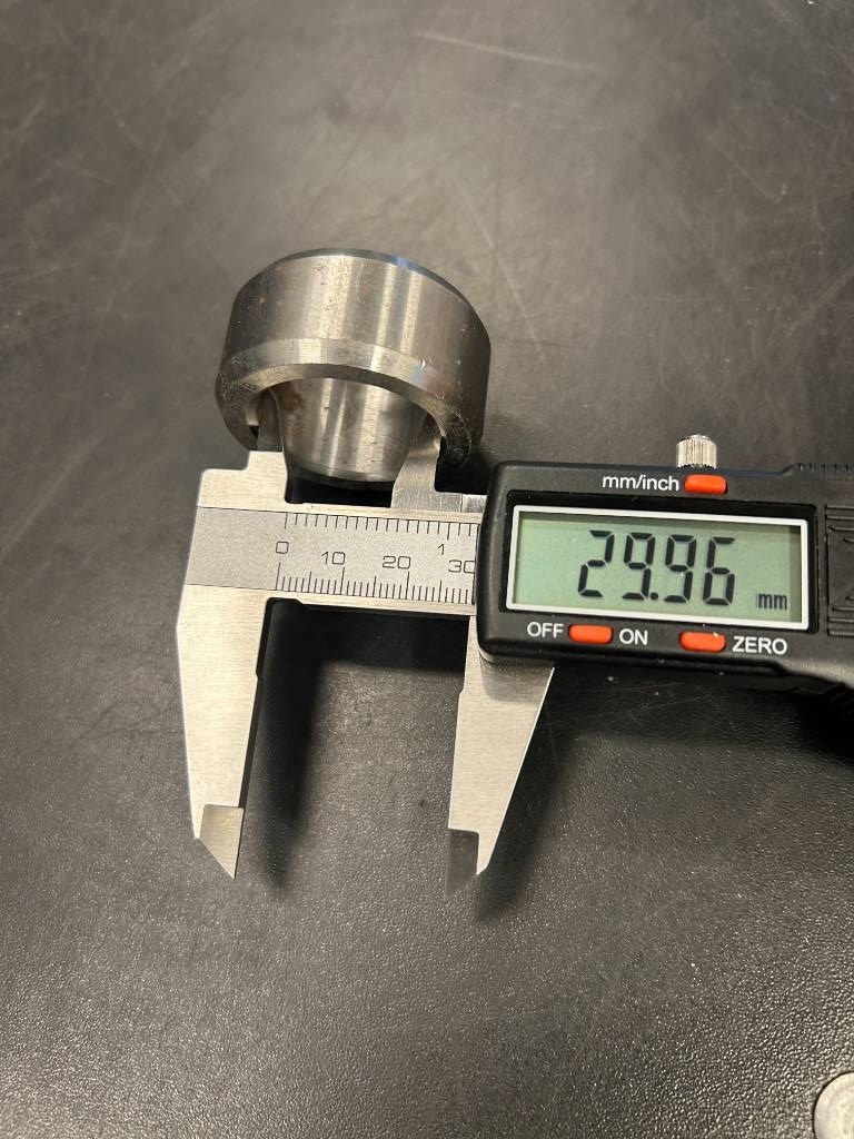 CNH Bøsning for Converter