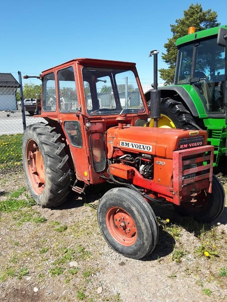 Volvo bm трактор
