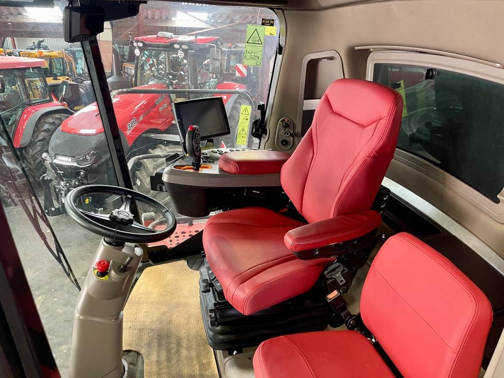 Case IH Axial Flow 8250