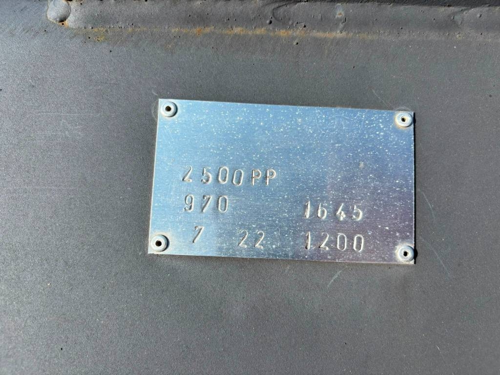 vikingsteel-tasauskauha-pp-250,e8b7cd43