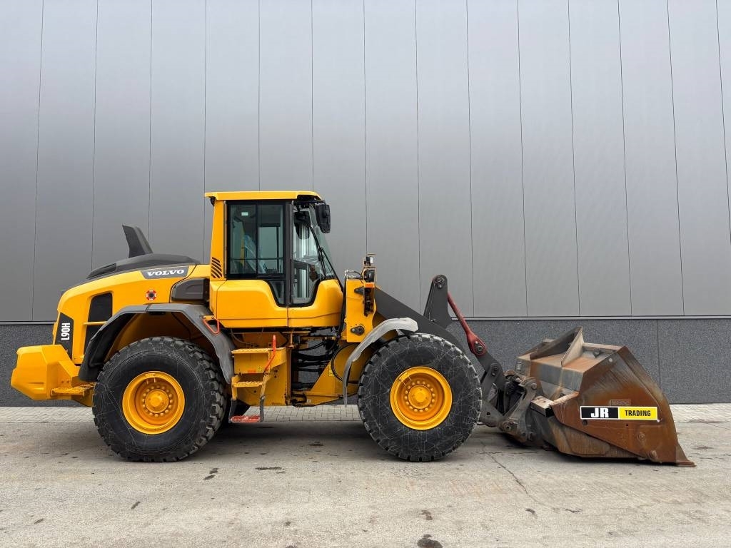 Volvo L 90 H (High tip + New tires)