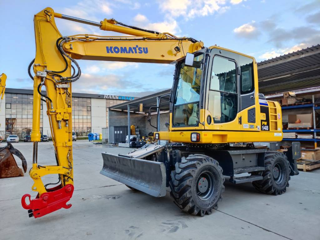 Komatsu PW148-8, Wheeled Excavators, Construction Equipment