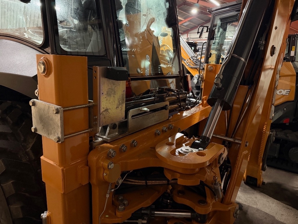 CASE 695SV &ndash; DNA arm