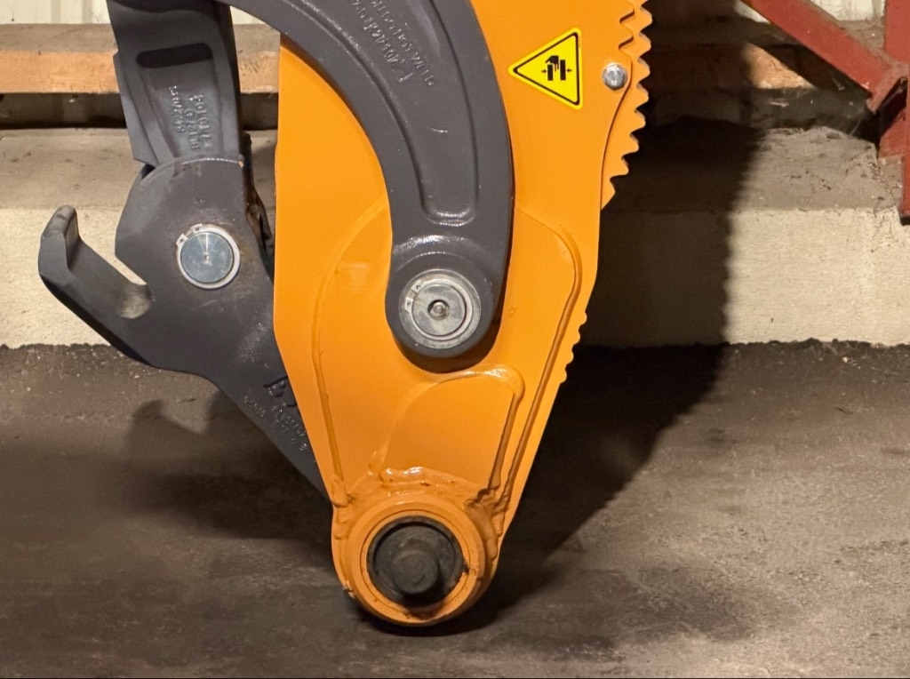 CASE 695SV &ndash; DNA arm