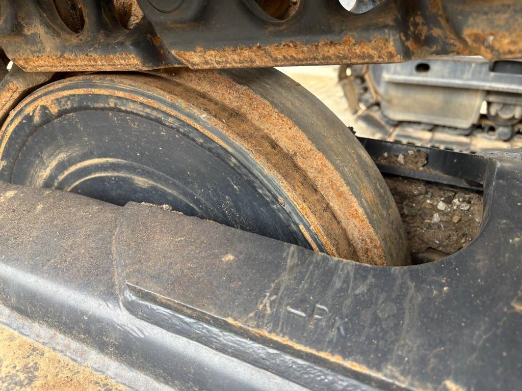 Komatsu PC 210-10M0