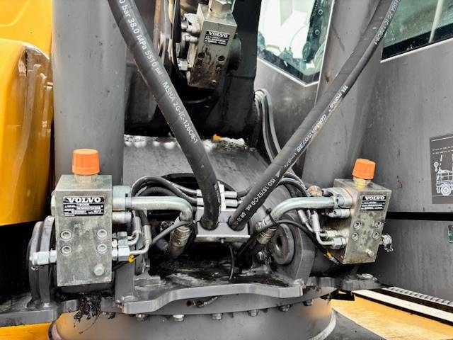 volvo-ew-140-d-huippu-varustee,114fc63e