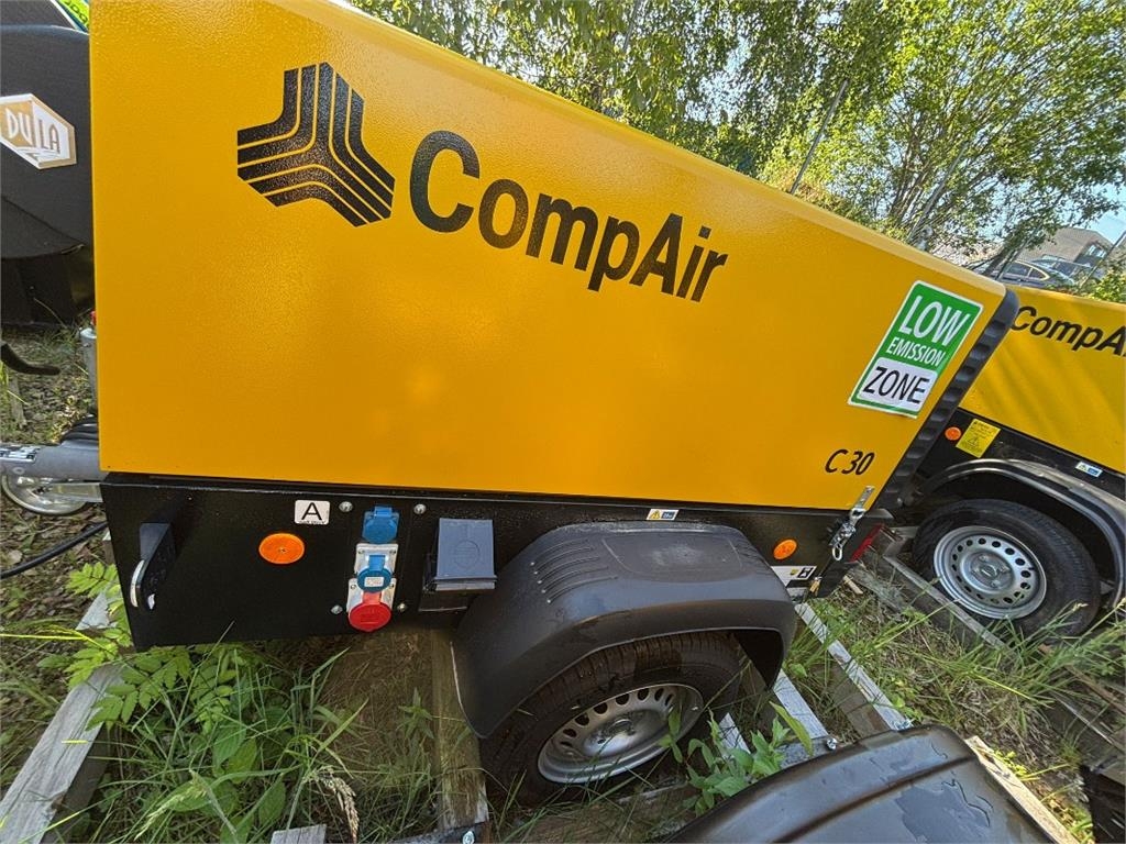 Compair Kompressor C30G 9 DLT0207 - Kompressoren - Baumaschinen ...