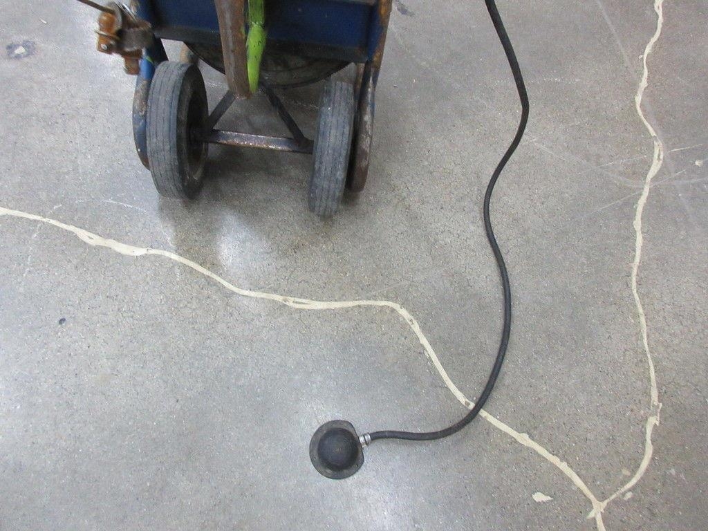 [Other] Electric Eel Drain Snake