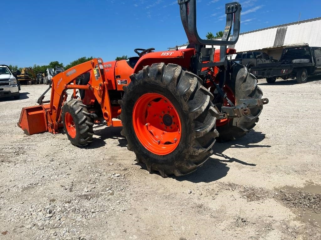 Kubota MX 5100