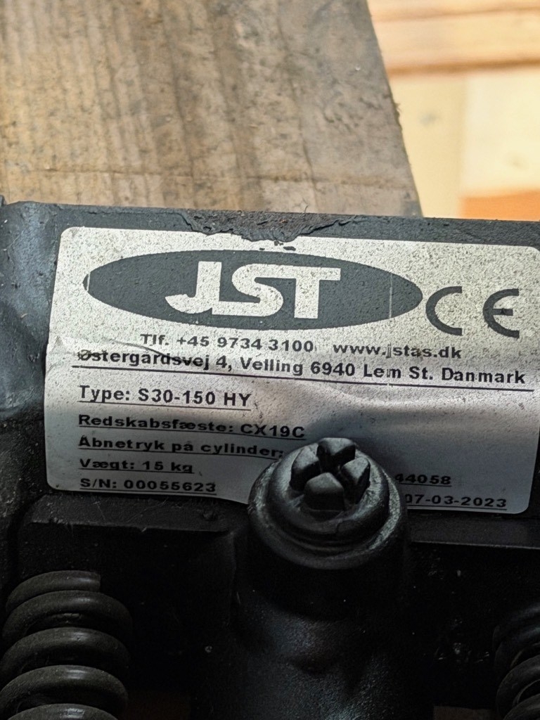 JST S30/150 hydraulisk skifte