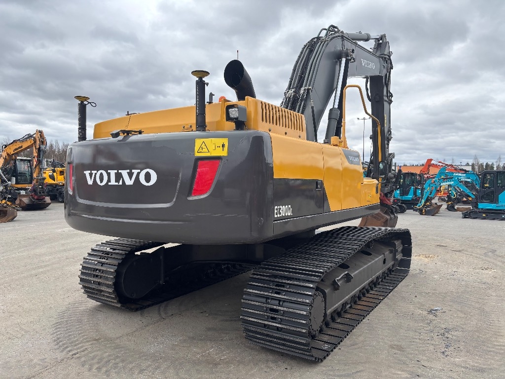 volvo-ec-300-d-uusi-alakerta-3,e0750acd
