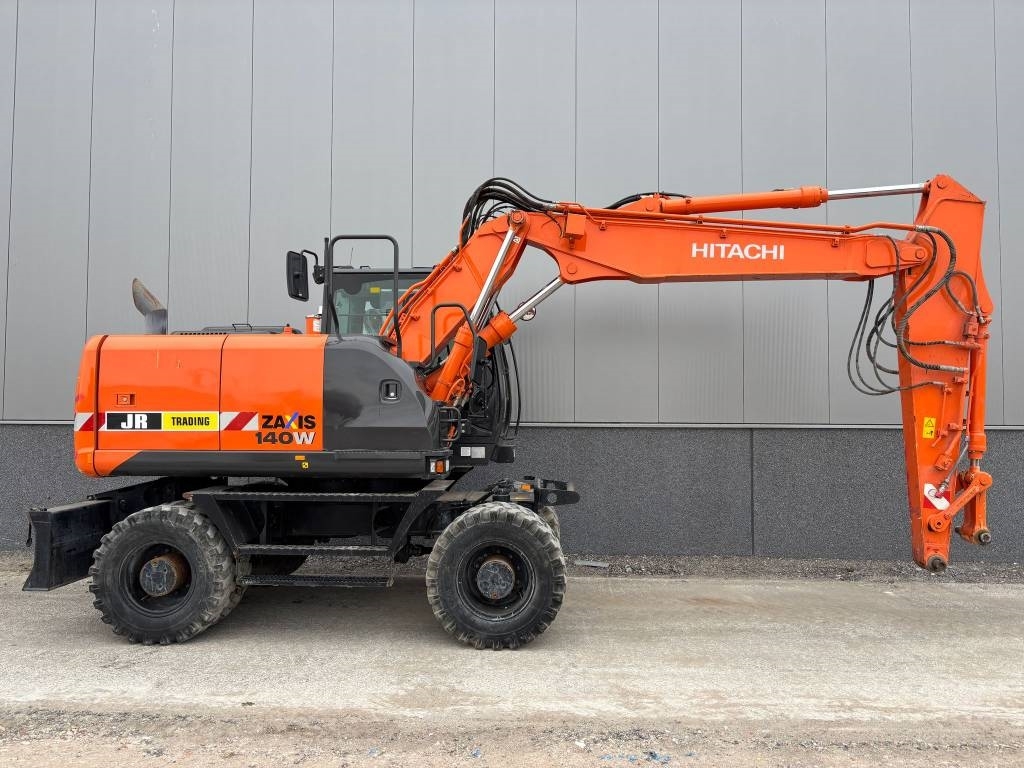 Hitachi ZX 140 W-5B
