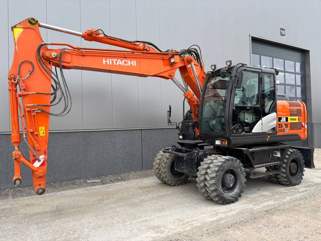 Hitachi ZX 140 W-5B