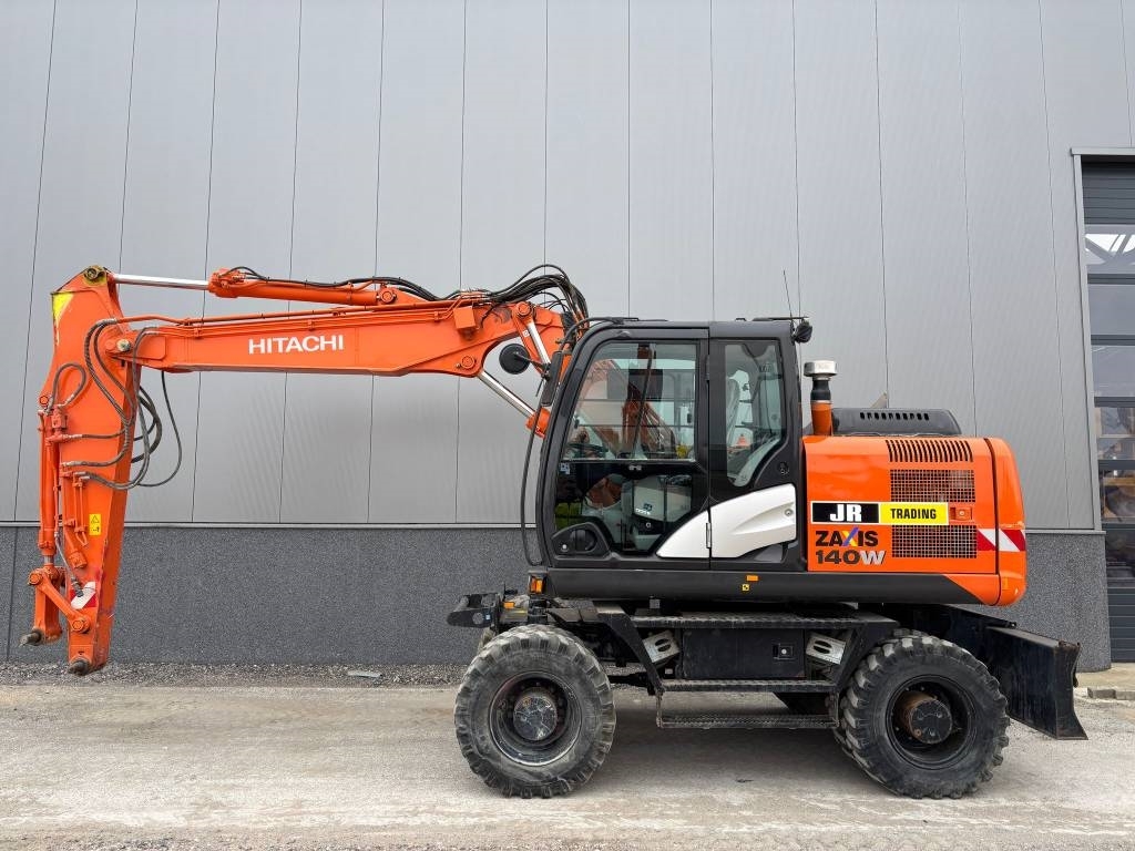 Hitachi ZX 140 W-5B