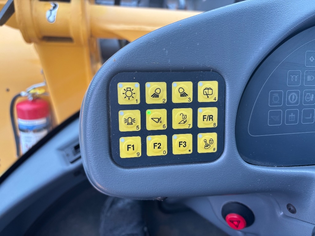 volvo-l-40-b-tps-katso-tunnit,cf5655af