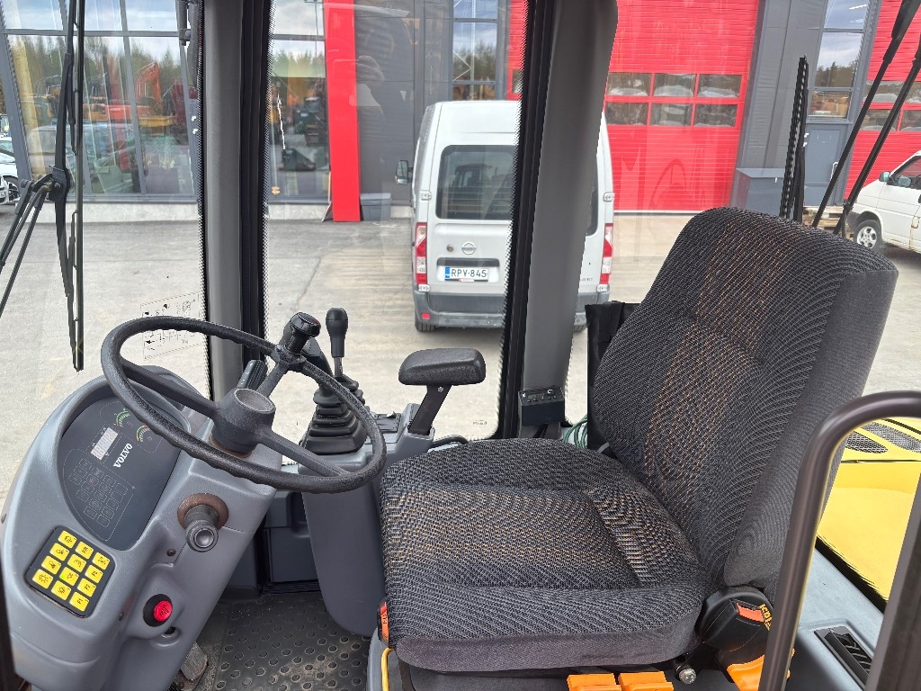 volvo-l-40-b-tps-katso-tunnit,f5d16b04