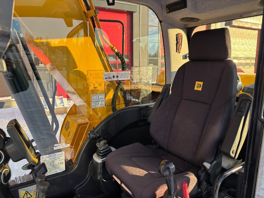 jcb-js-160-lc-uudet-ketjut-pyo,8039614a