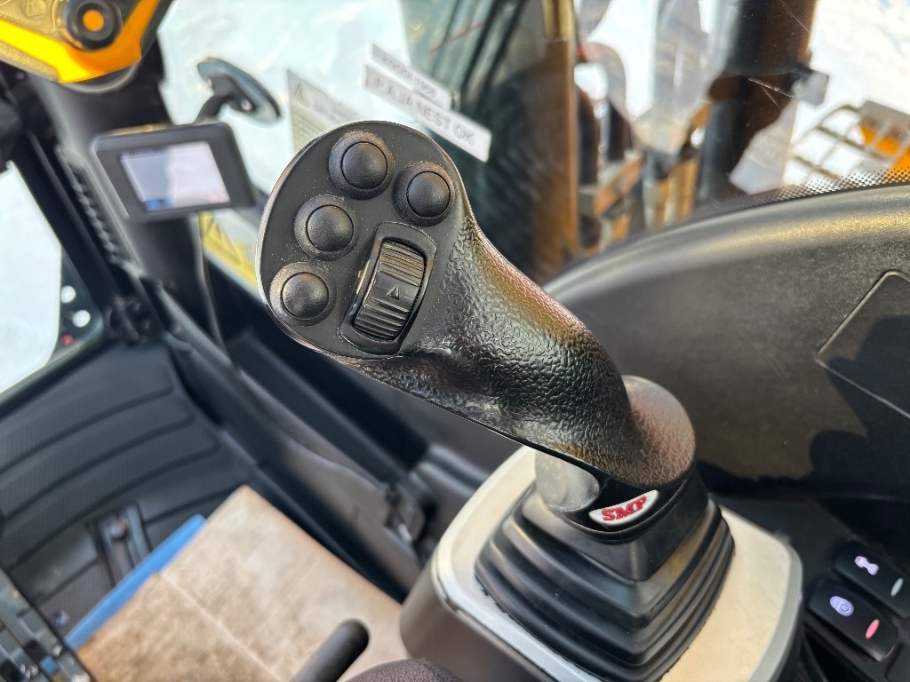 jcb-js-160-lc-uudet-ketjut-pyo,c7de6ea6