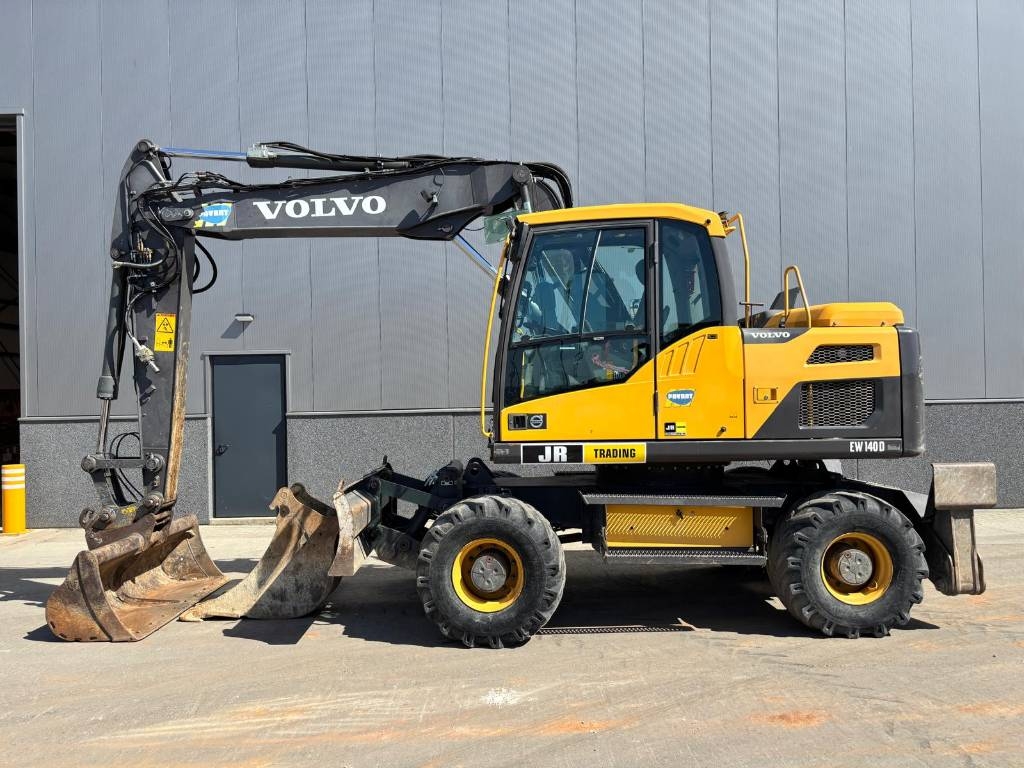 Volvo EW 140 D (Two Buckets)