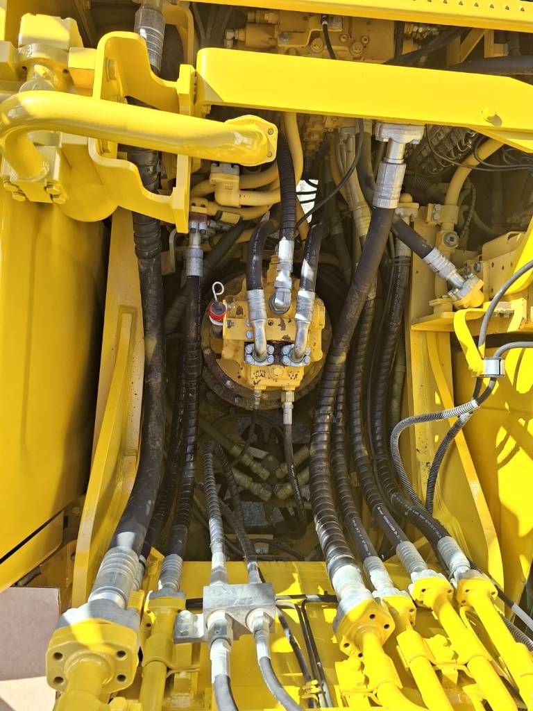 Komatsu PC 360 LC-10