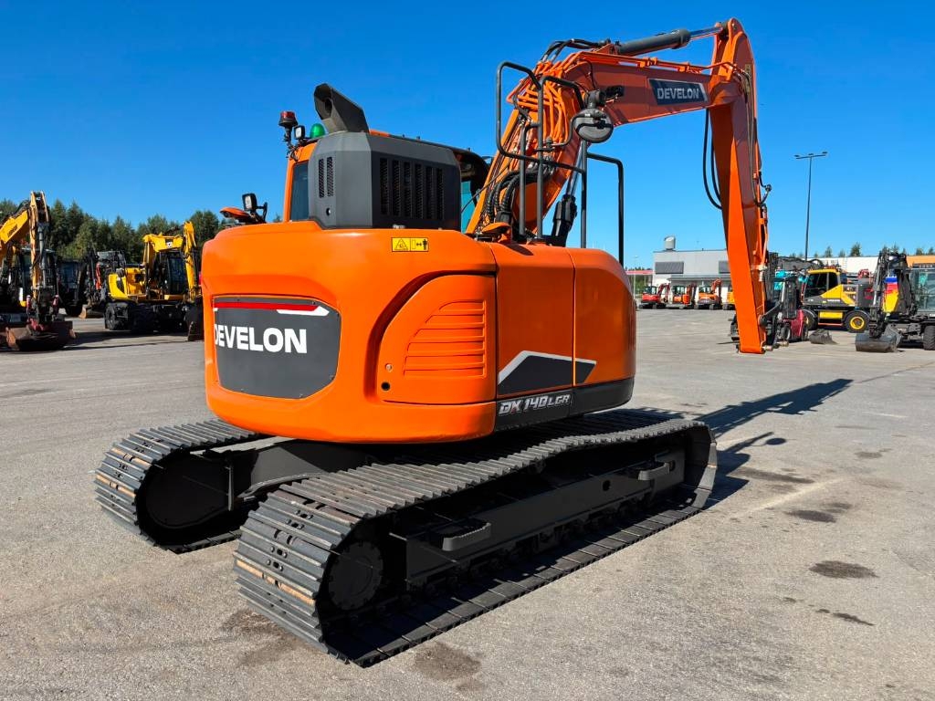 develon-dx-140-lcr-7-pienet-tu,01fe8da0