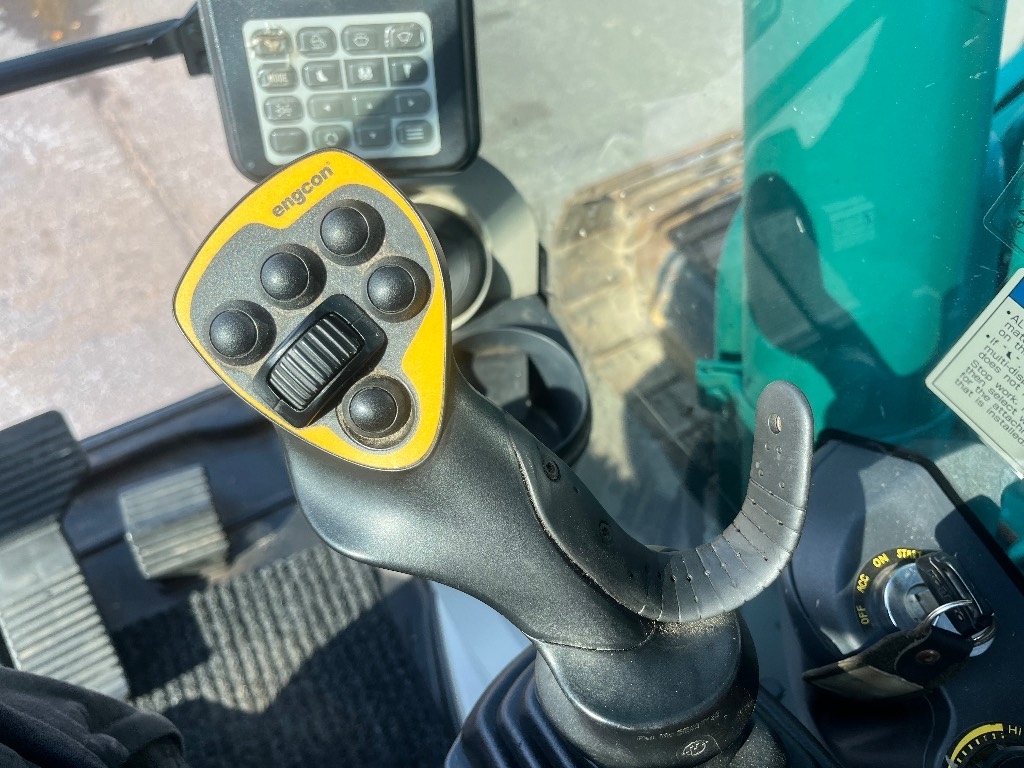 kobelco-sk-230-sr-lc-engcon-ka,0e59d418