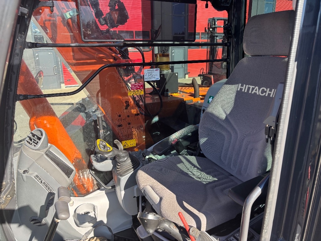 hitachi-zx-85-us-myyty-sold,827690c9