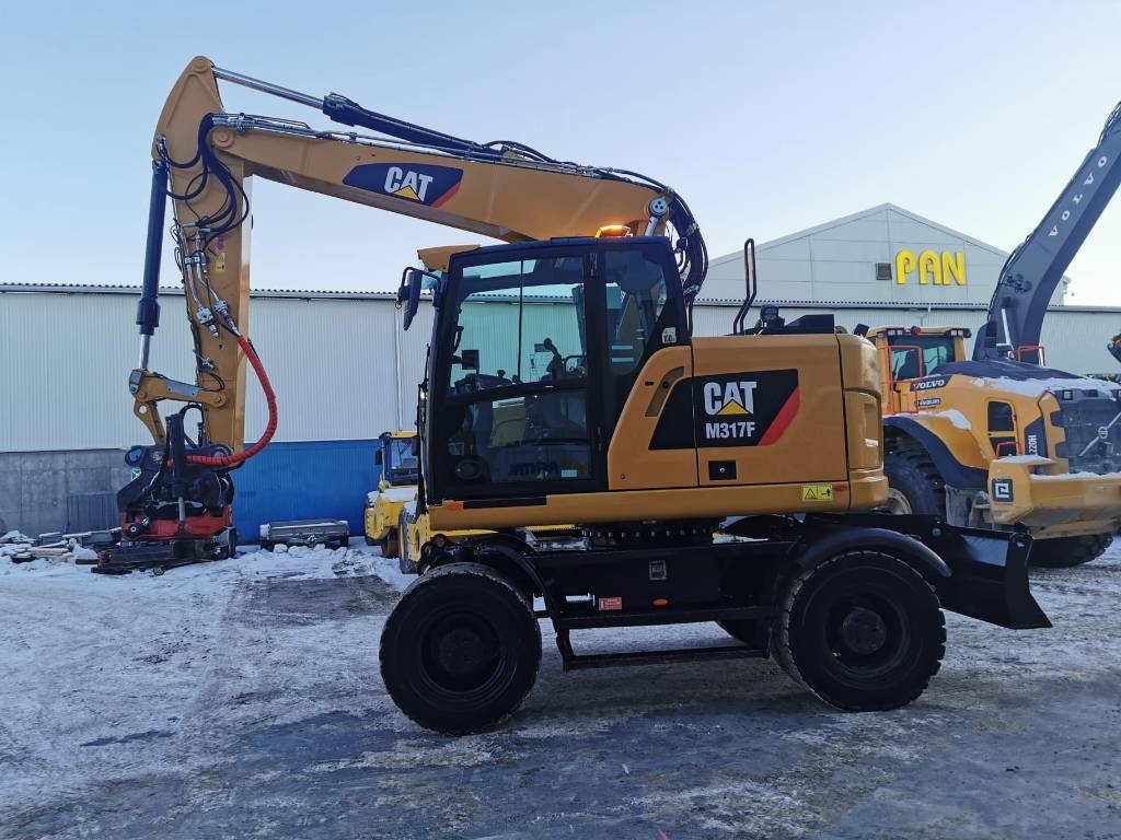Hjulgrävare CAT M317F