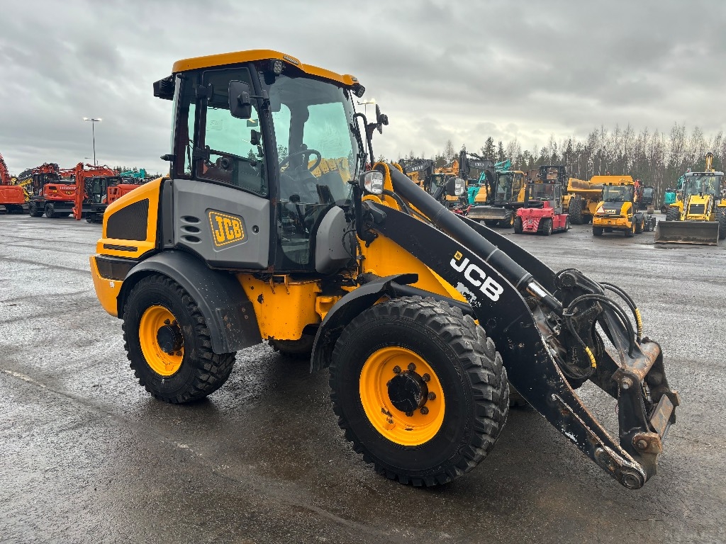 jcb-409-paljon-hyd-rasvari-ebe,39d3edd1
