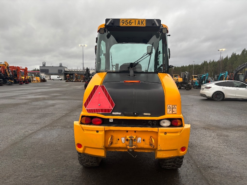 jcb-409-paljon-hyd-rasvari-ebe,733409f4