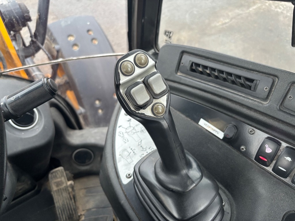 jcb-409-paljon-hyd-rasvari-ebe,c85a4067