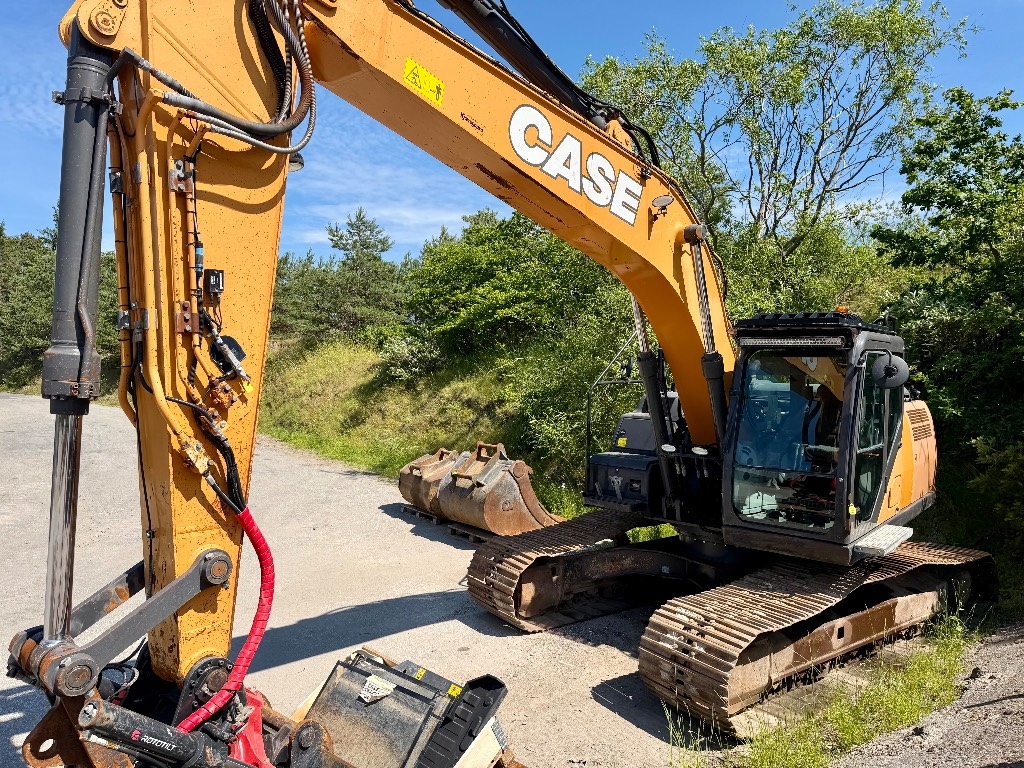 CASE CX 210 D