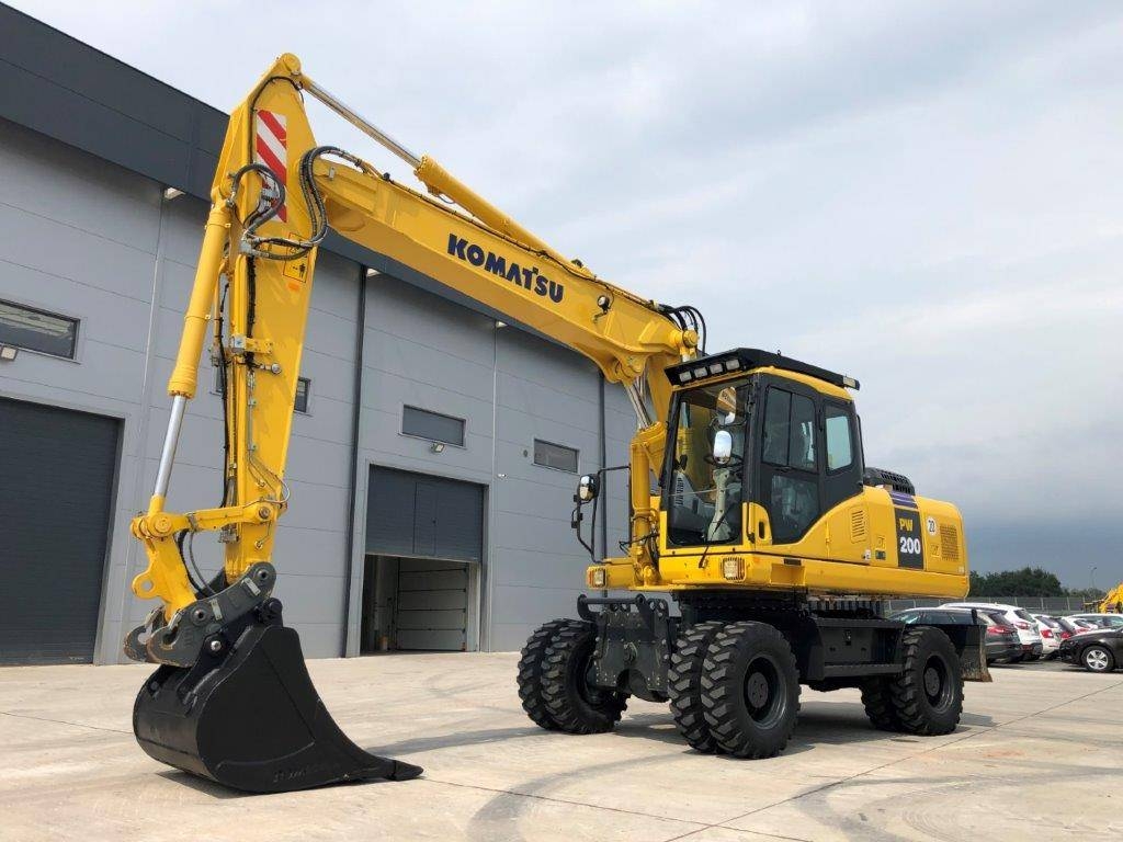 Komatsu PW2007 Wheeled Excavators Construction Equipment Komatsu