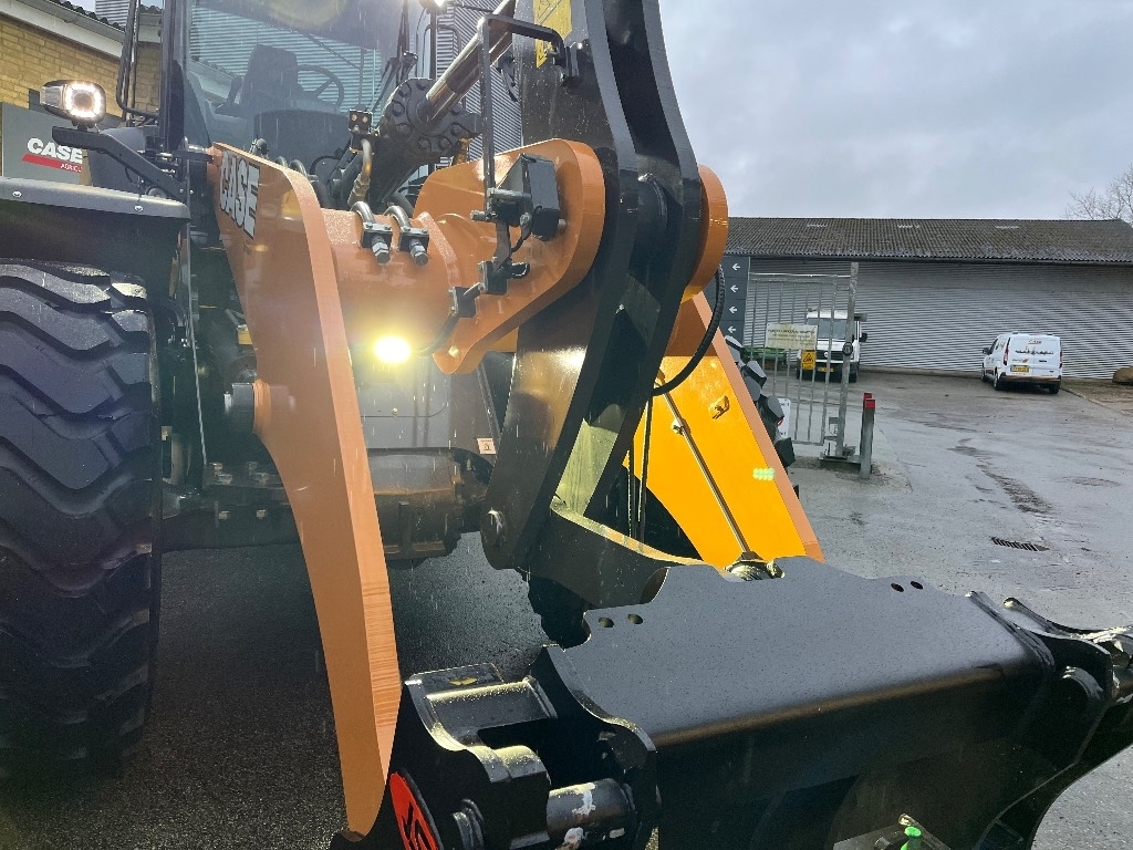 CASE 821 G XR