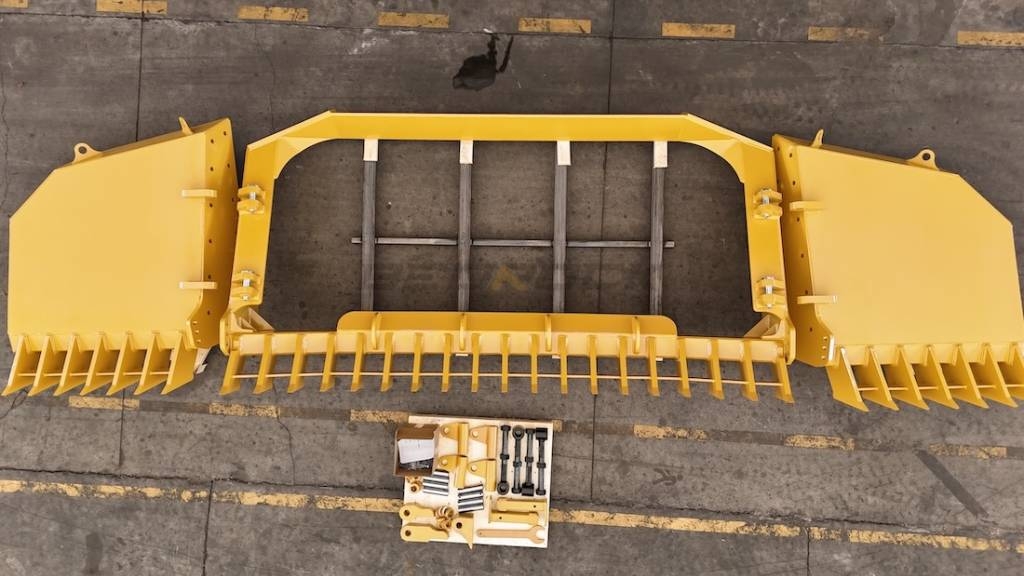 Bedrock Foldable Stick Rakes for D8T