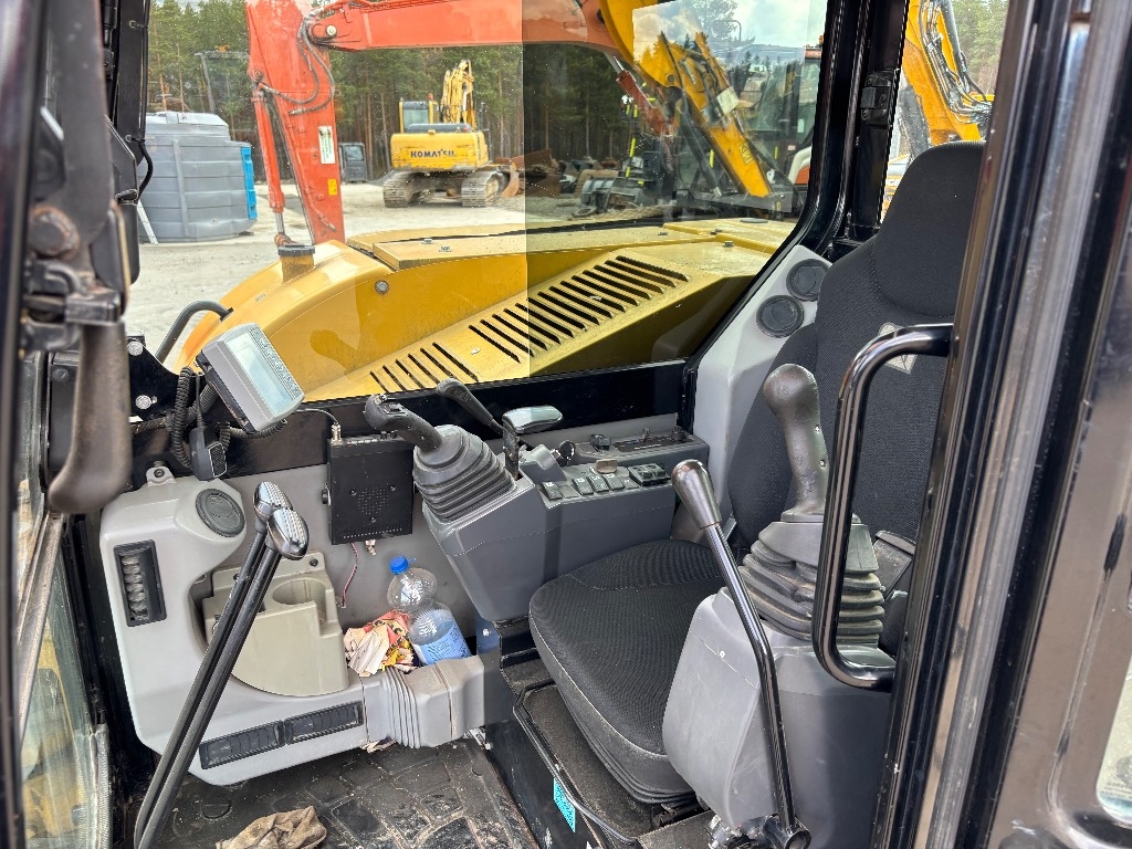 cat-308-myyty-sold,ccd891f7