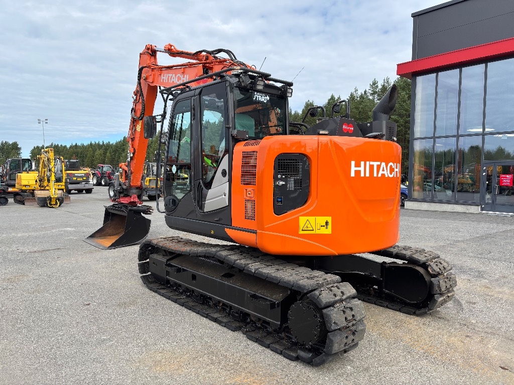 hitachi-zx-135-us-6-pyorittaja,ee90e6ef