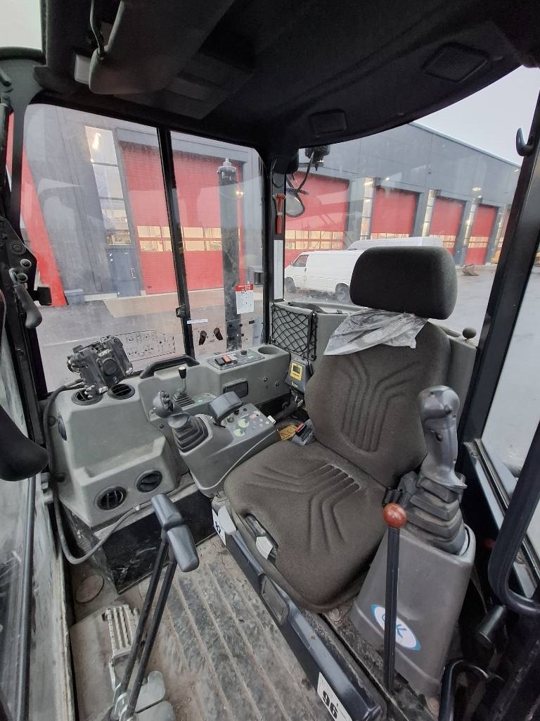 yanmar-vio-57-u-engcon-kauha-r,362169dc