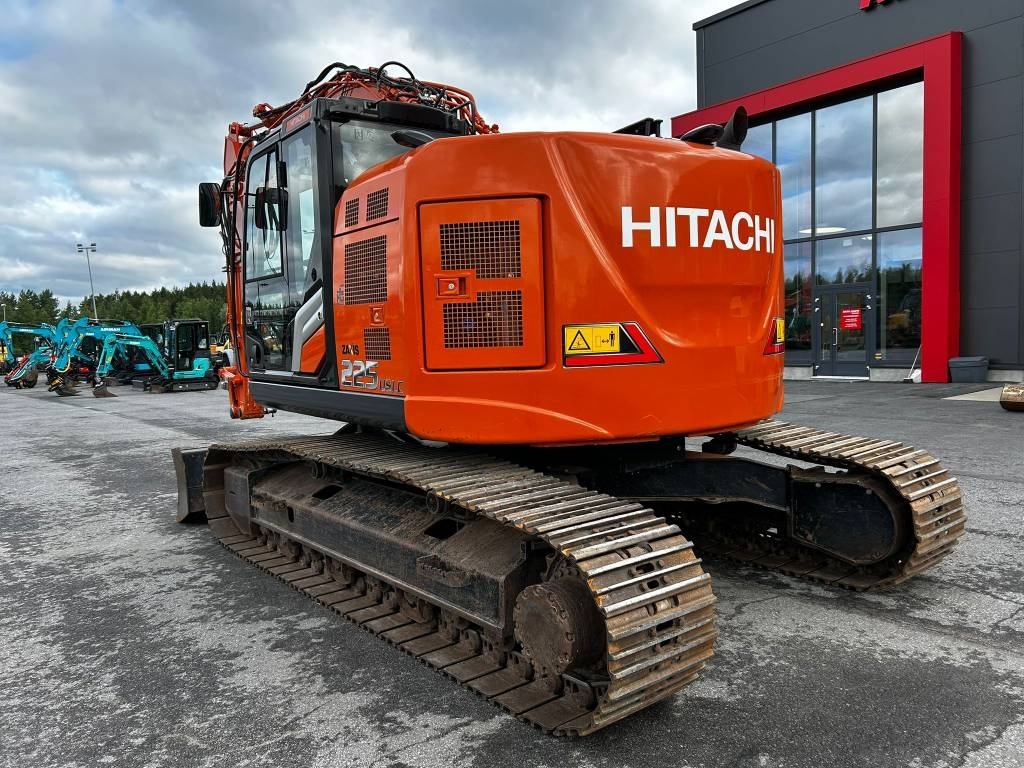 Hitachi ZX 225 US-7 / StageV, Puskulevy,Rasvari! - Crawler