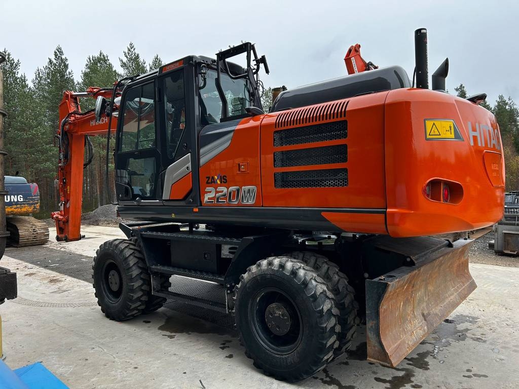 hitachi-zx-220-w-7-rasvari-sta,94c07fc5