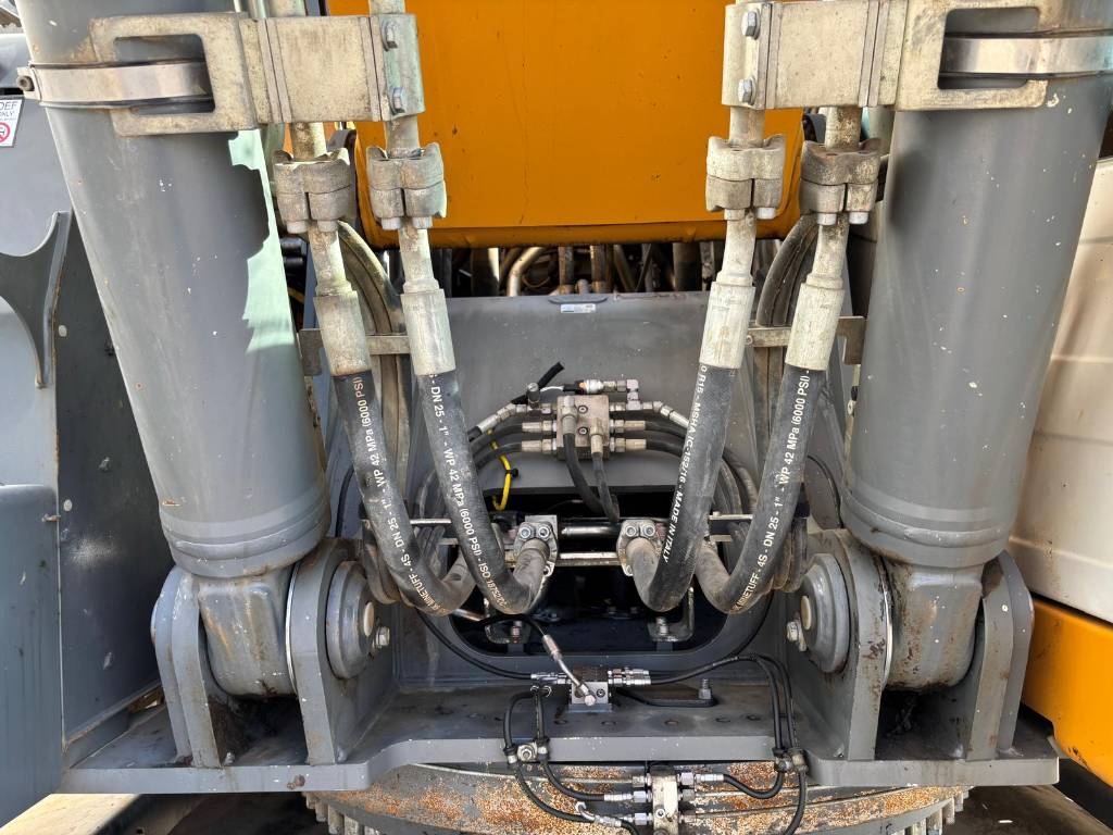 2021 Liebherr R 945-46556425