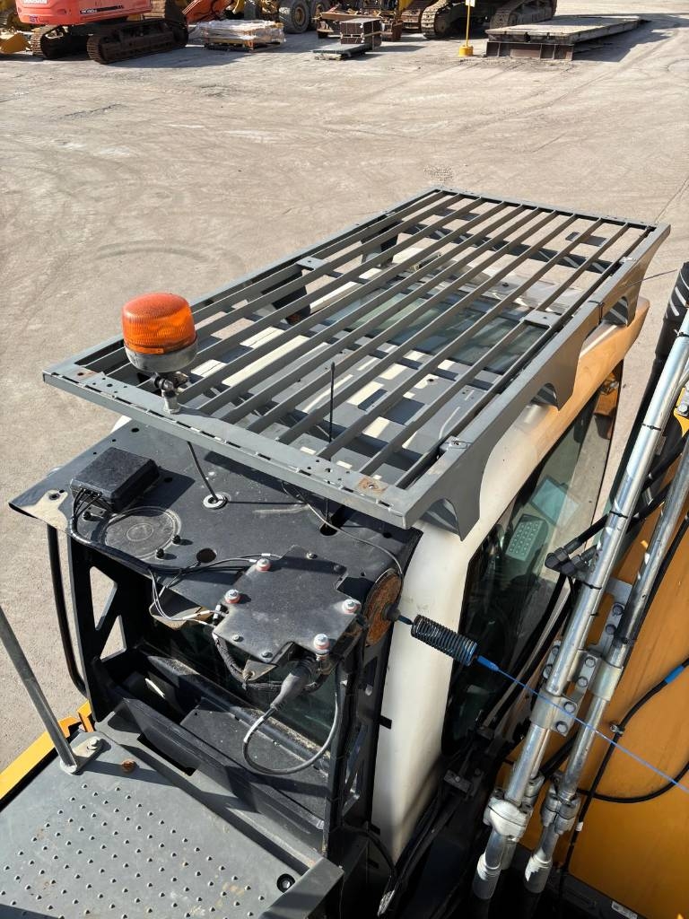 2021 Liebherr R 945-46556429