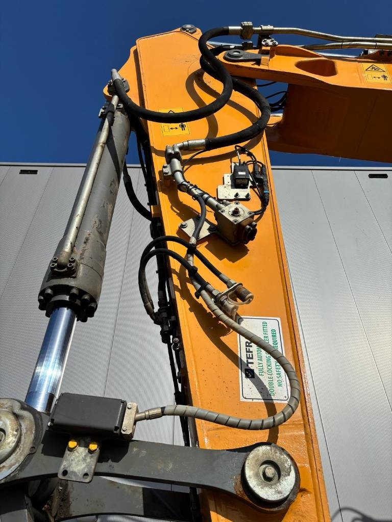 2021 Liebherr R 945-46556419