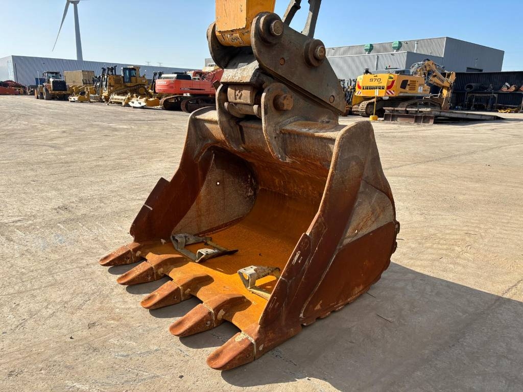 2021 Liebherr R 945-46556423