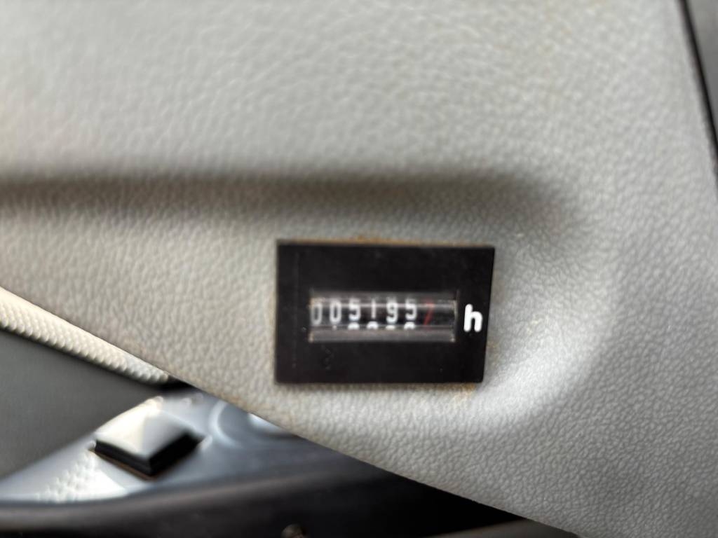 2021 Liebherr R 945-46556404