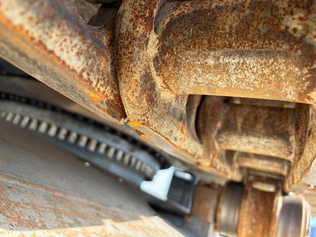 2021 Liebherr R 945-46556442