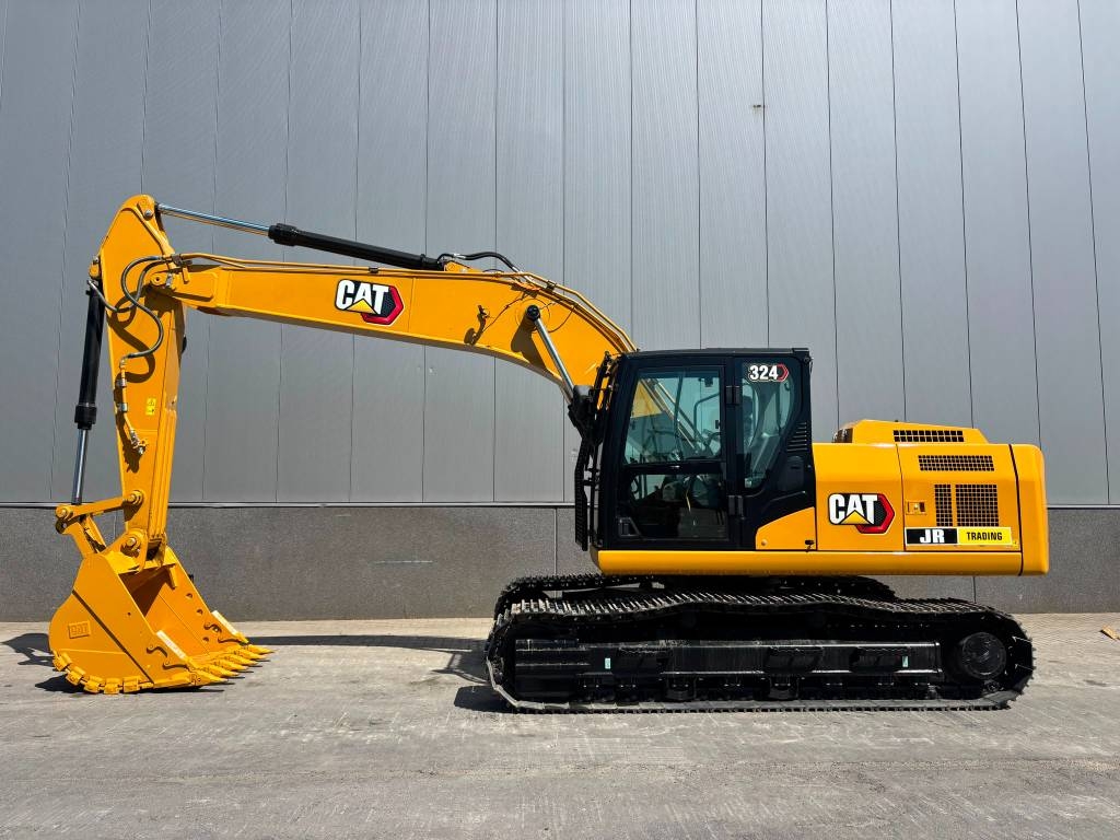 CAT 324